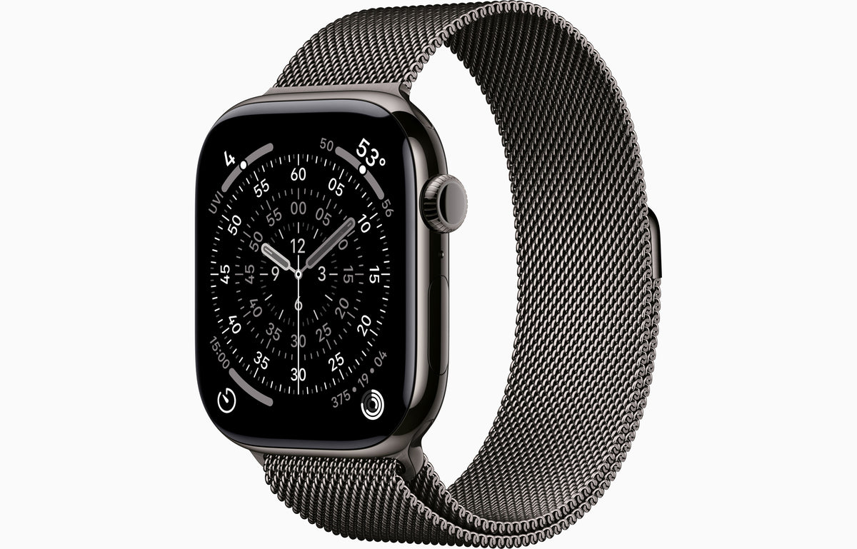 Apple Watch Series 11 Titanium